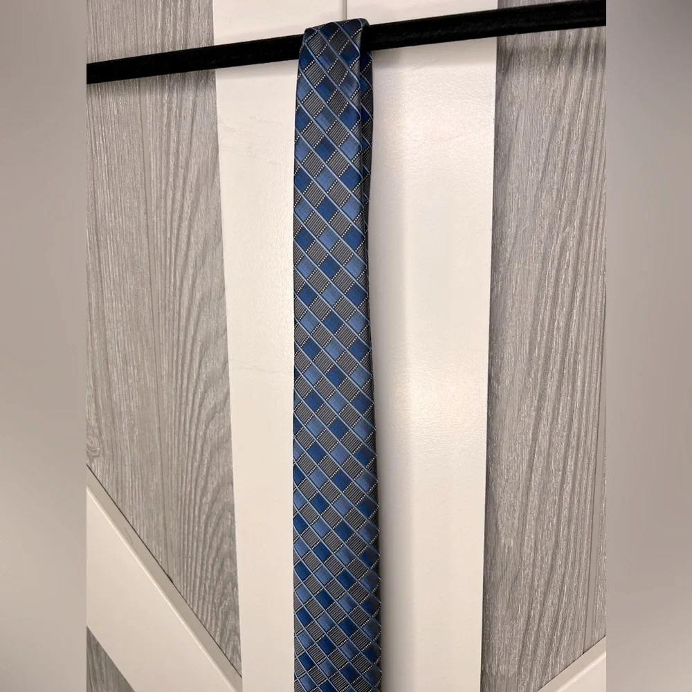 E1.10 Van Heusen Tie Blue/Gray